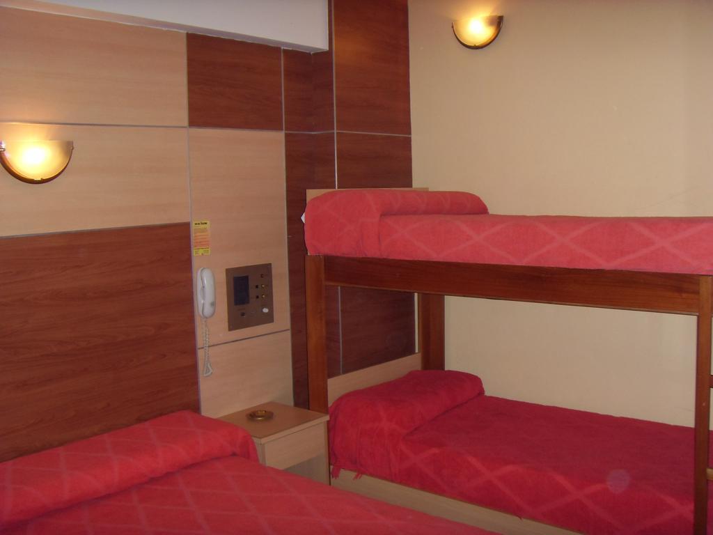 Hotel Embajador ロサリオ 部屋 写真
