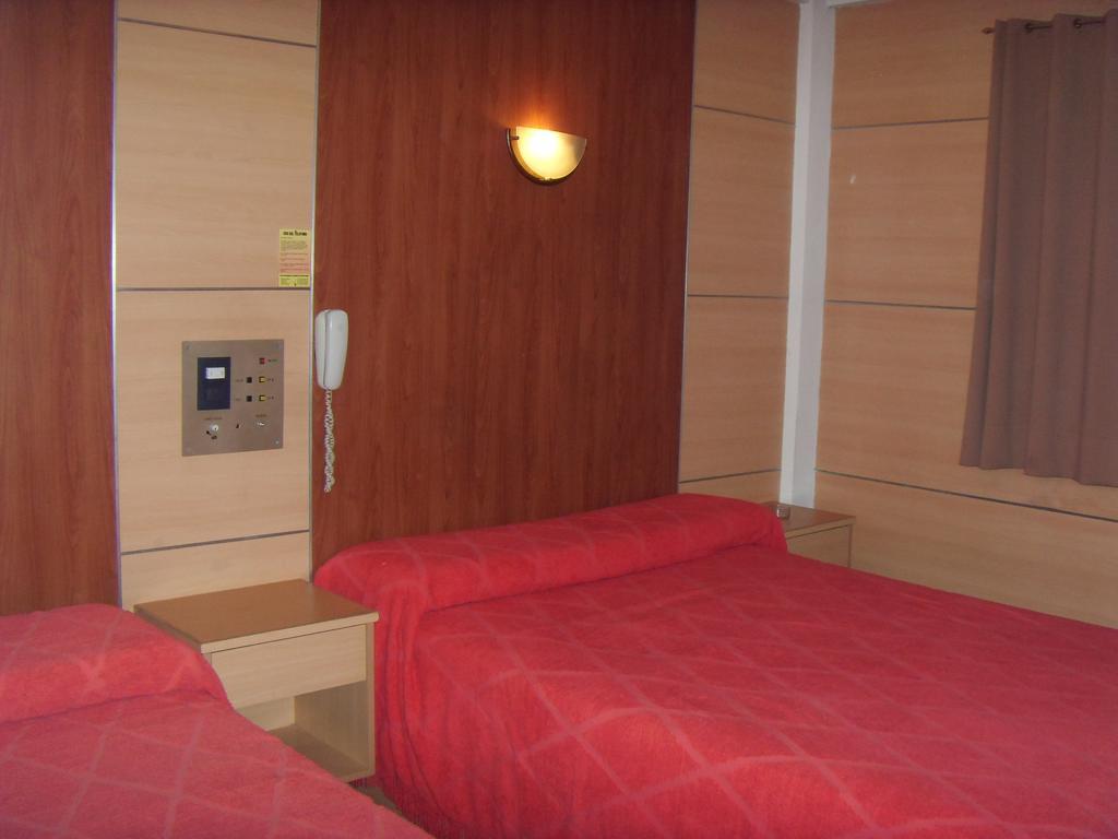Hotel Embajador ロサリオ 部屋 写真